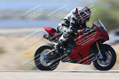 media/Oct-25-2025-Race Pace (Sat) [[47cce5476f]]/Verified/8-Speed Pans (1150am)/